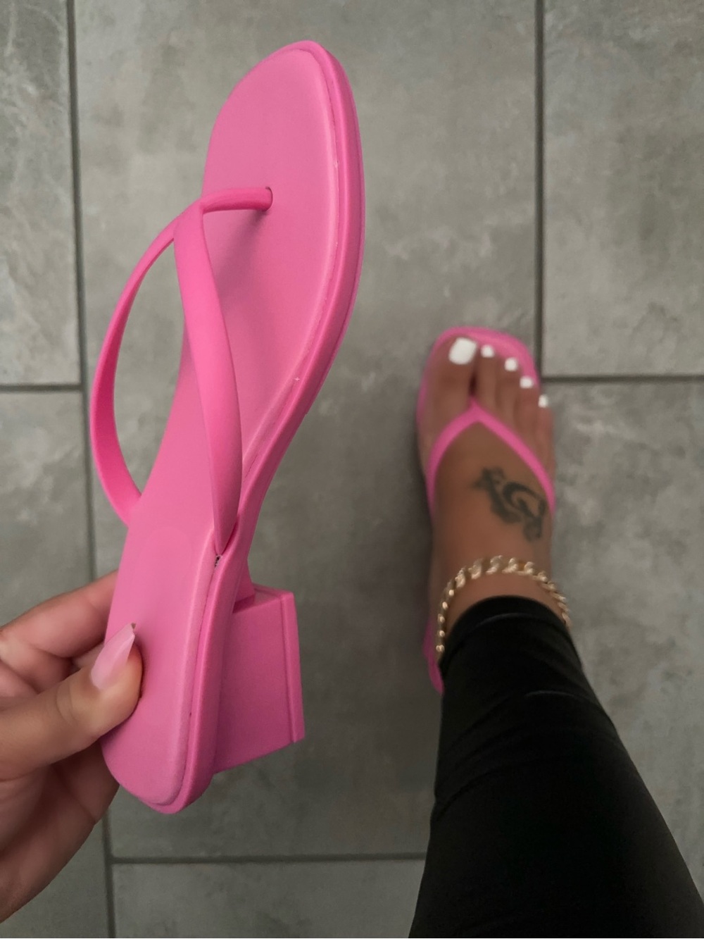 💖 Hot Pink Chunky Heel Thong Sandals | Square Toe Slip-On Heels 💖